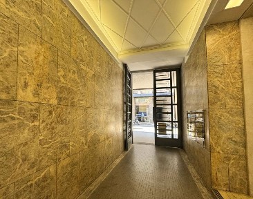 Quadrilocale via Durini, Borgogna - Largo Augusto, Milano