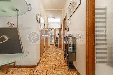 Trilocale via Ronchi, Udine, Milano