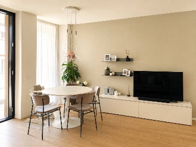 Trilocale via Mauro Macchi, Centrale, Milano