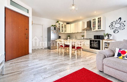 Trilocale viale Romolo, Navigli - Darsena, Milano