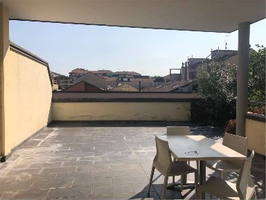 Milano, Ponte Nuovo, Via Fracastoro, 3