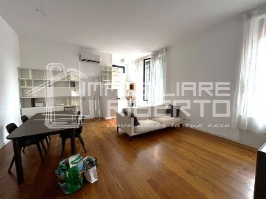 Bilocale via Vincenzo Rabolini 13, Ca' Granda, Milano