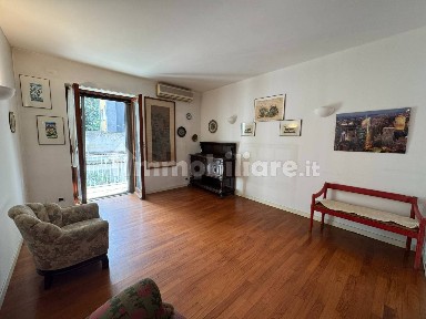 Trilocale via Amedeo d'Aosta 9, Città Studi, Milano