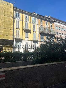 Trilocale via Montebello 23, Turati, Milano