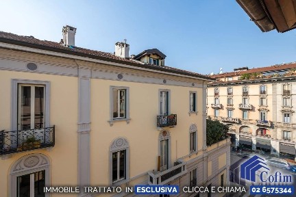 Bilocale corso Colombo 9, Navigli - Darsena, Milano