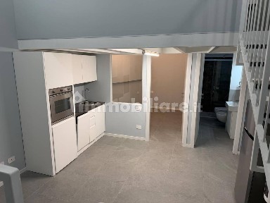 Bilocale via Giacinto Bruzzesi 25, Giambellino, Milano