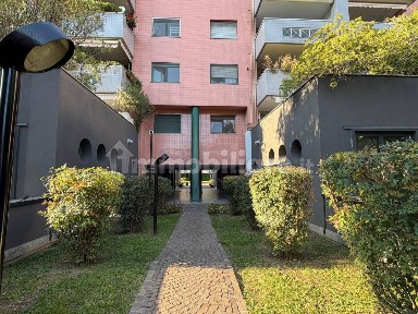 Bilocale via Arcivescovo Romilli 20, Corvetto, Milano