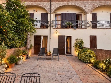 Parma, Vicofertile, Via Roma, 50