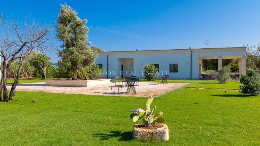 Masseria Strada comunale signora munno, Pezze di Greco, Pozzo Faceto, Montalbano, Fasano