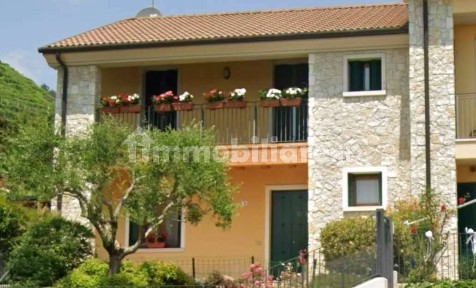 Villetta a schiera all'asta via san francesco, 7, Farra di Soligo