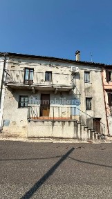 Terratetto plurifamiliare via Sottoripa 10, Centro, Ponzano Monferrato
