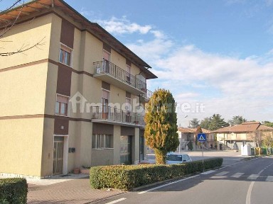 Locale commerciale in Affitto
