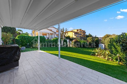 Villa bifamiliare Michelangelo 1, Rivoltella, Desenzano del Garda