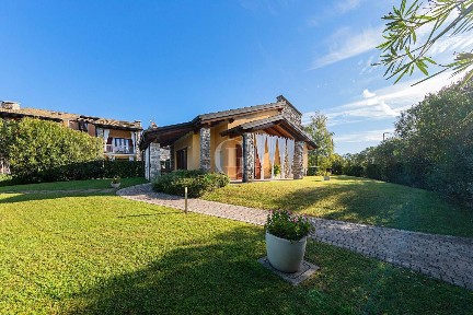 Villa unifamiliare via Mezzocolle 19, Entroterra, Desenzano del Garda