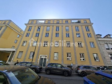 Milano, Lodi - Brenta, Via Decembrio, 28