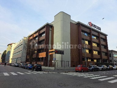 Milano, Cimiano, Via monfalcone, 15