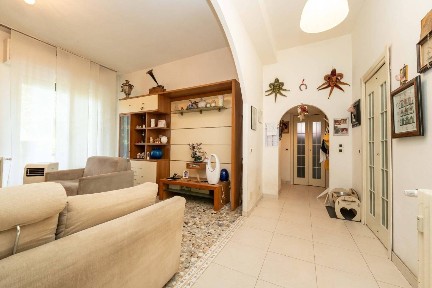 Milano, Lorenteggio, Via Francesco Primaticcio, 86