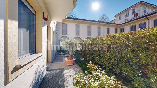 Cernusco sul Naviglio, Via Camillo Benso di Cavour, 8/a