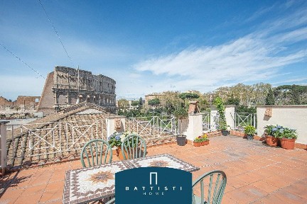 Attico piazza del Colosseo, Colosseo - Fori Imperiali, Roma