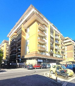 Attico via Sandro Sandri 74, Casal Bruciato, Roma