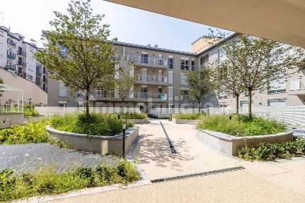 Bilocale via Popoli Uniti, 11, Rovereto, Milano