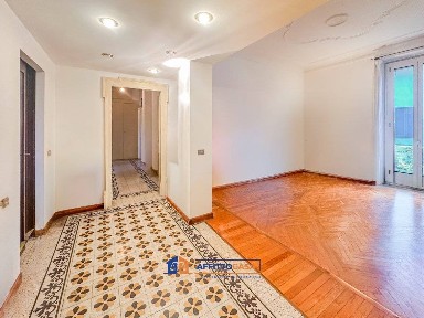 Quadrilocale via Giuseppe Giusti 40, Arena, Milano
