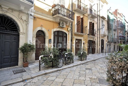 Monolocale via roberto il guiscardo, 13, San Nicola - Borgo Antico, Bari