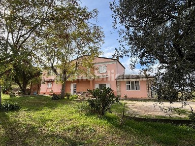 Villa unifamiliare via Fosso, Biccari