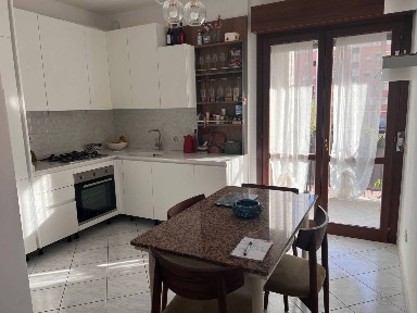 Trilocale via Augusto 62, Centro, Aprilia