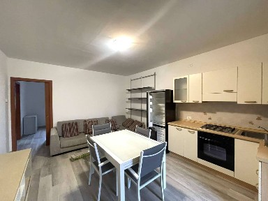 Bilocale buono stato, piano terra, Porto Viro