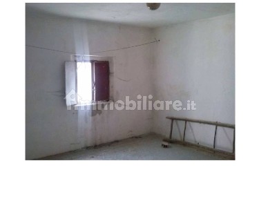 Rustico - casale all'asta via Montauro, San Bartolomeo in Galdo