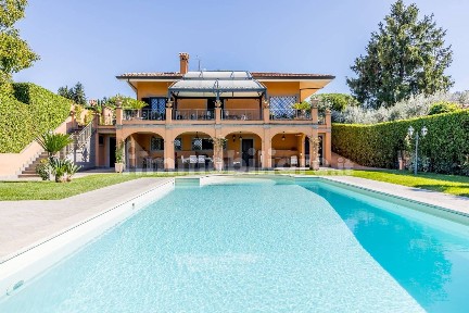Villa unifamiliare via delle Rose 23, Centro, Rocca di Papa