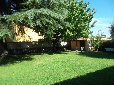 Villa bifamiliare via Cavour, Centro, Anguillara Sabazia