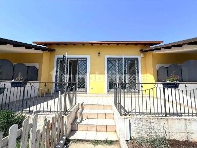 Villa unifamiliare, ottimo stato, 80 m², Fiano Romano