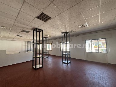 Magazzino - Deposito in Affitto