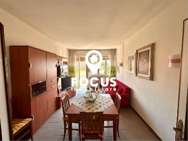 Appartamento buono stato, secondo piano, Lido di Camaiore, Camaiore