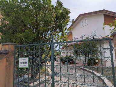 Quadrilocale via San Lorenzo, Centro, Frosinone