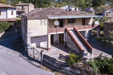 Farindola, Contrada San Quirico, 17