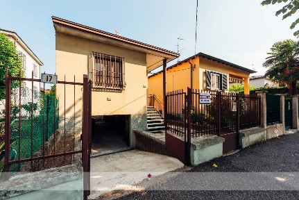 Villa unifamiliare viale Francia 19, Melzo