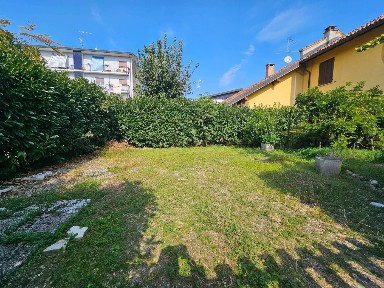 Villa unifamiliare via Dante Alighieri, Centro, Robecco sul Naviglio