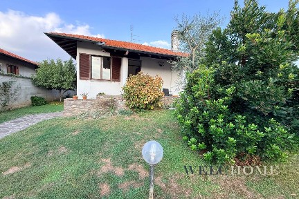 Villa unifamiliare via Stromboli 15, Centro, Busto Garolfo