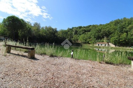 Rustico Contrada Cese, Busso