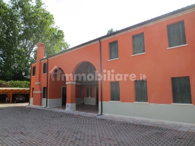 Albignasego, Via Antonio Pacinotti, 3