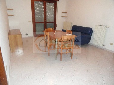 Trilocale via Verdi 8, Centro, Legnaro