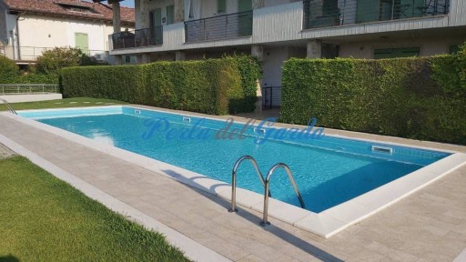 Peschiera del Garda, Via Adige