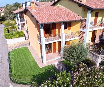 Villa a schiera via Don Luigi Sturzo 31, Volta Mantovana