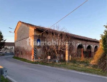Villetta a schiera all'asta Str. Carobi, 8, Suzzara