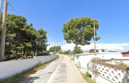 Villa all'asta via dell'Aragosta, Pulsano