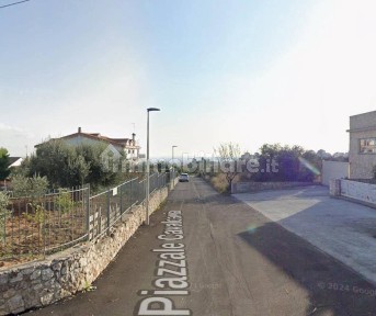 Villa all'asta viale dei Lecci, Statte
