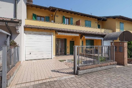 Villa a schiera via SAN GIOVANNI BOSCO 20/B, Mozzanica